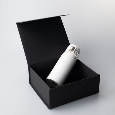 Hộp quà tặng màu đen giấy nghệ thuật 157gsm với nắp bao bì từ tính cứng có thể gập lại