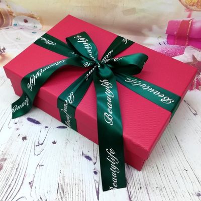 Vớ Giáng sinh CMYK Hộp đóng gói quà màu đỏ tươi Bảng sóng
