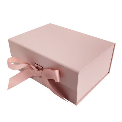 Hộp bao bì có thể gập lại từ tính C1S C2S màu hồng với phần đóng băng